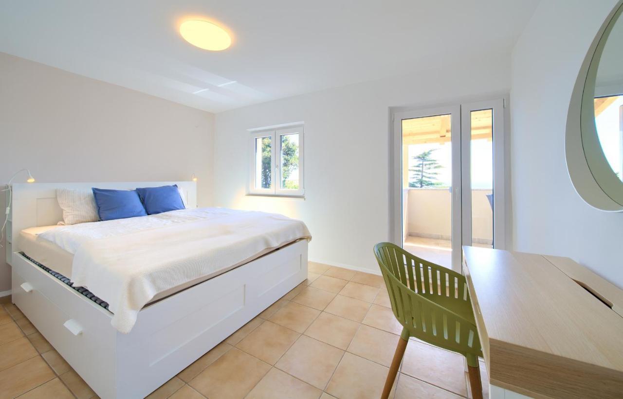 Apartamento Seascape Krk Town Exterior foto